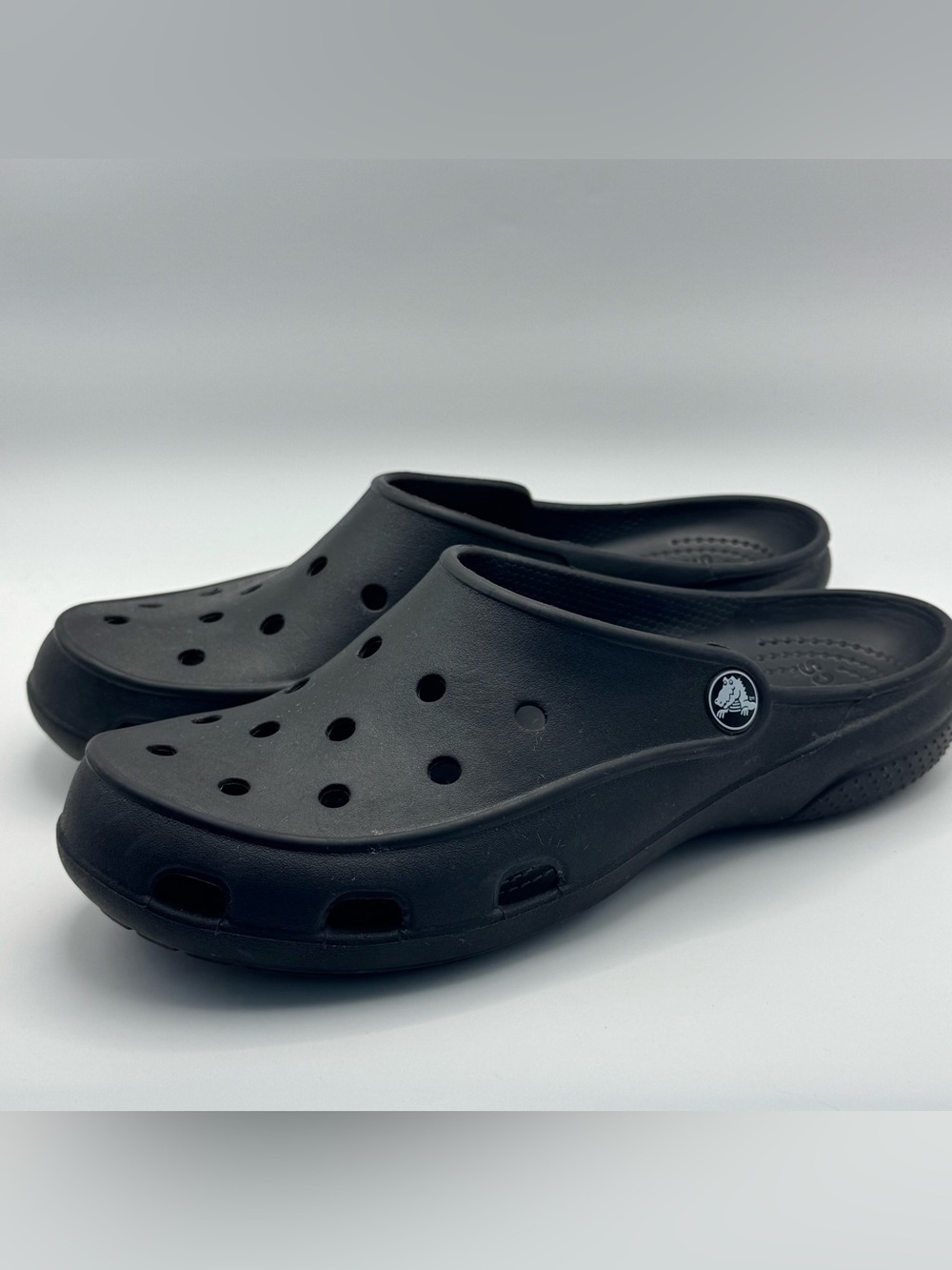 Crocs Freesail Clogs Black Women’s Size 8 Lightweight Slip-On Mule Shoes